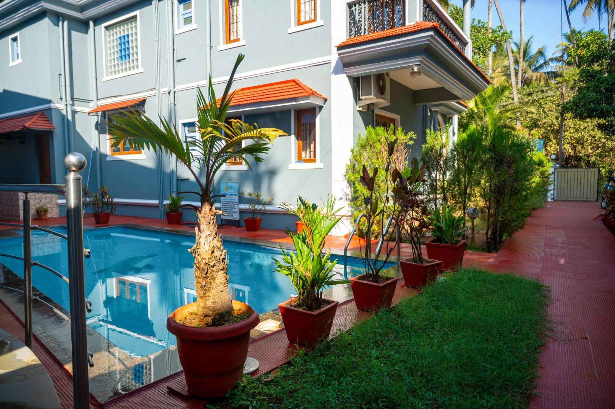 Franria Villa Guest House カラングート エクステリア 写真